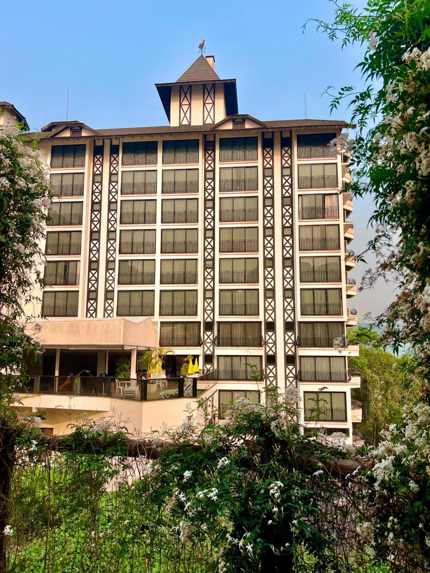 Hotel Vila Germanica Piratuba Buitenkant foto