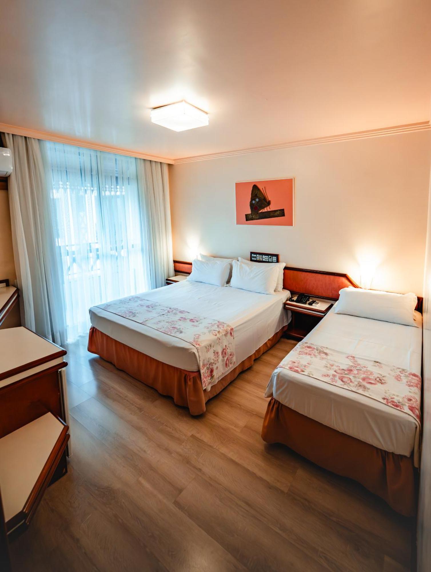 Hotel Vila Germanica Piratuba Buitenkant foto