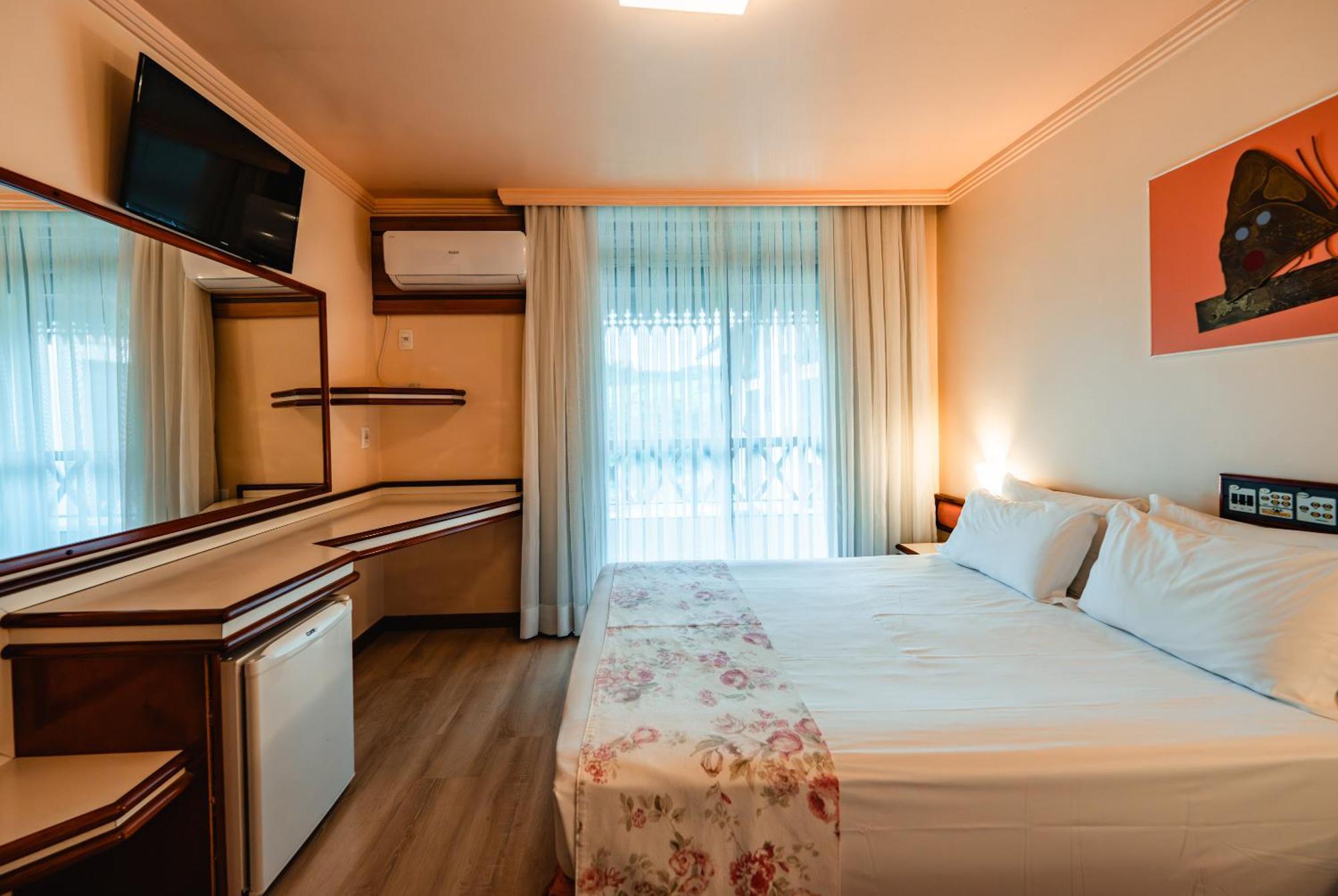 Hotel Vila Germanica Piratuba Buitenkant foto